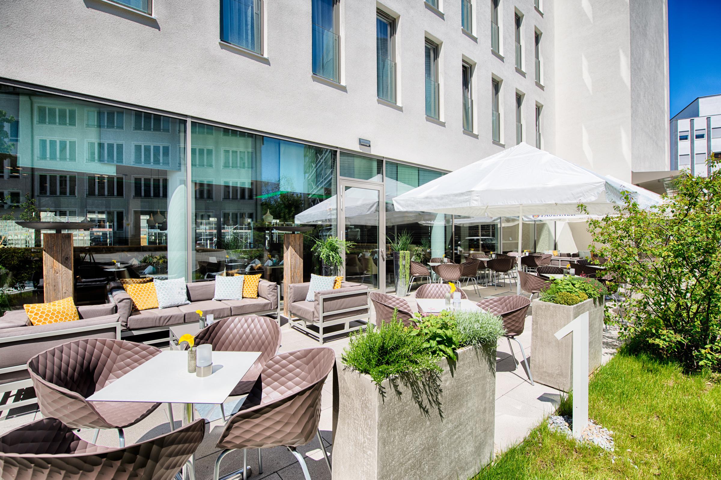 Leonardo Hotel Munich City South Exterior photo